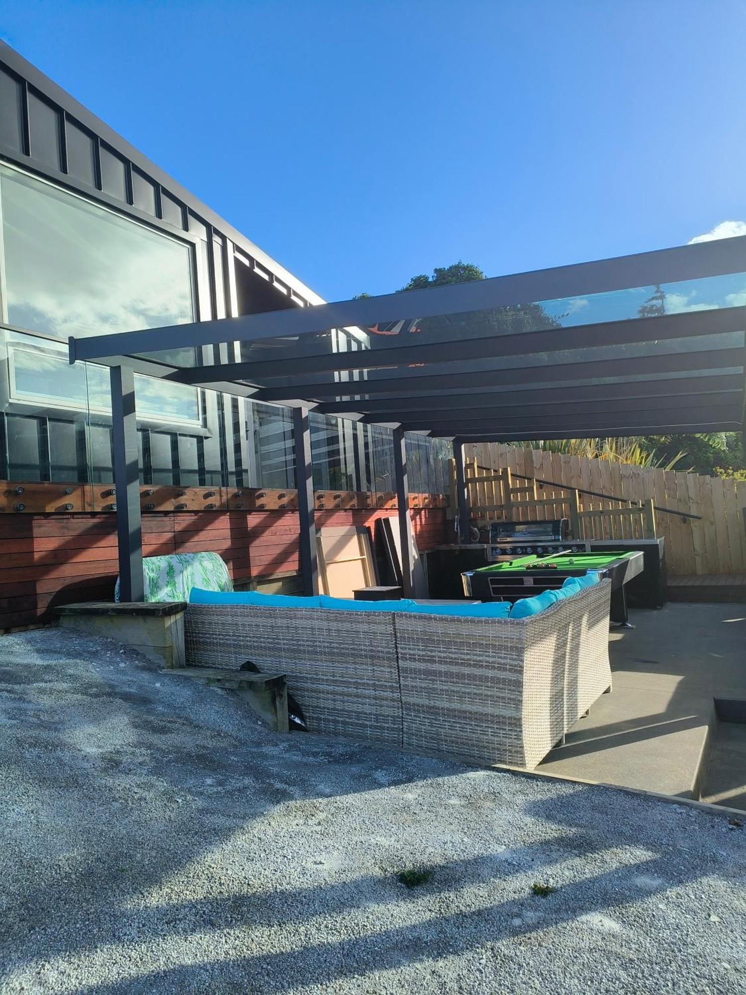 The @ Pembroke Ferienhaus